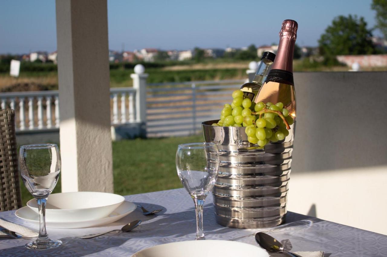 Il-Holidays Paralia Kültér fotó